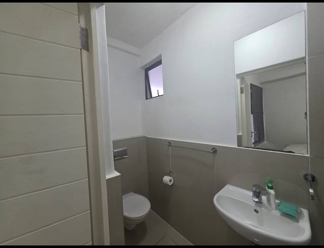 2 BEDROOM APARTMENT FOR SALE IN UMHLANGA RIDGE